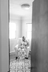 In home maternity session by Mae Photo Co. A Grand Rapids Michigan based photographer.