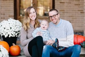 Fall family lifestyle picture session at Felt Mansion in Holland Michigan.