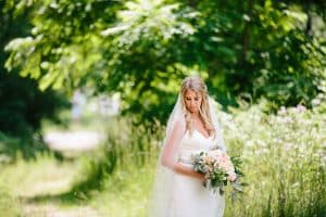 Melissa and Tony had a destination wedding at Bay Pointe Inn in Shelbville Michigan on Gun lake.