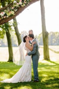 Sierra and Andrews wedding was at Hidden Vineyard wedding barn. The day was filled with pretty details, great friends, family, and so many beautiful moments.