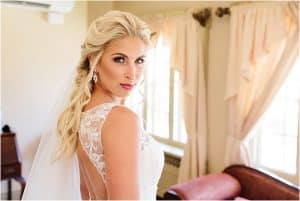 A bridal portrait in the Felt Mansion.